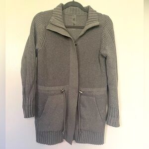 Lou & Grey zip up sweater jacket